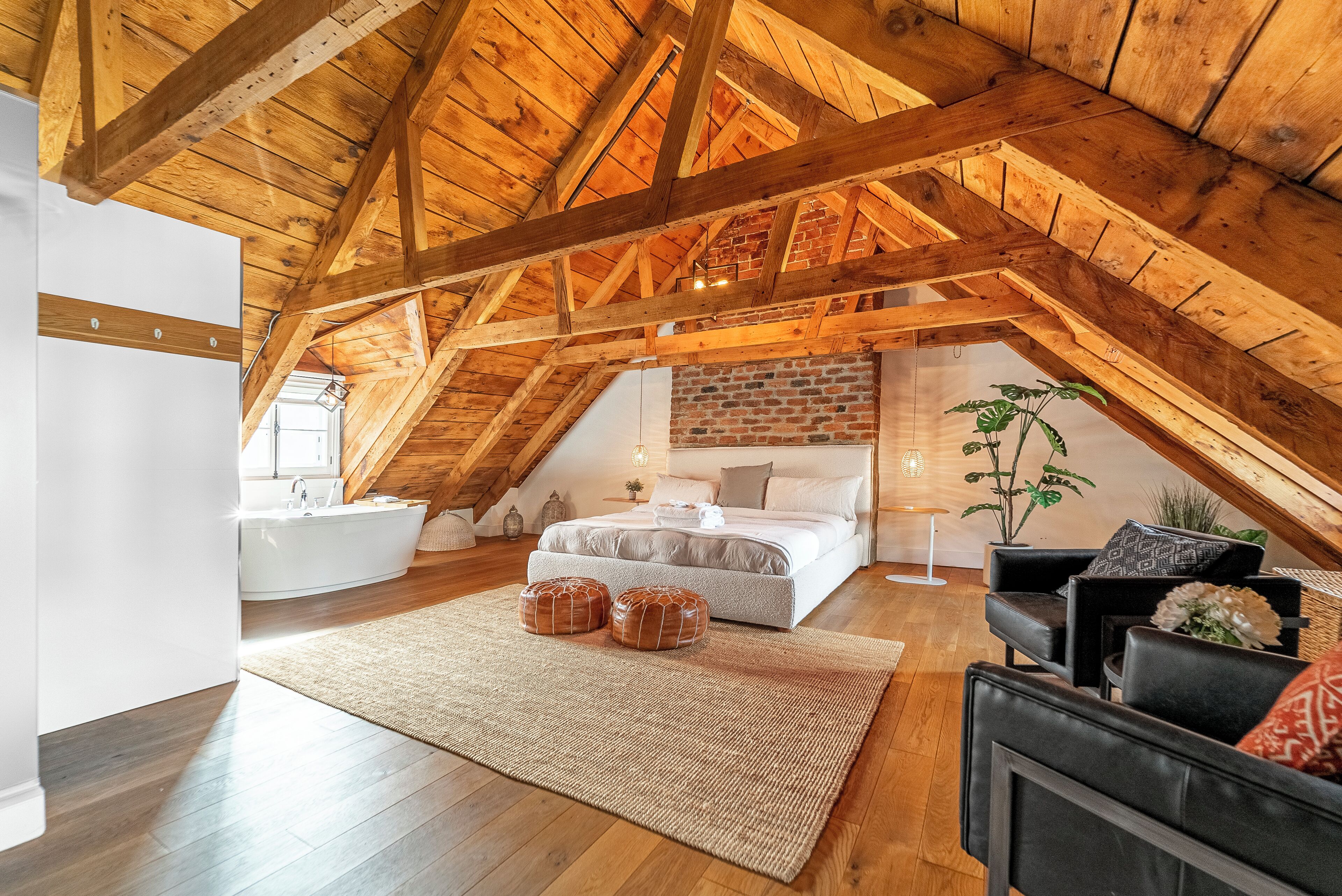 4 chambres, bureau, fer et planche à repasser, Wi-Fi gratuit