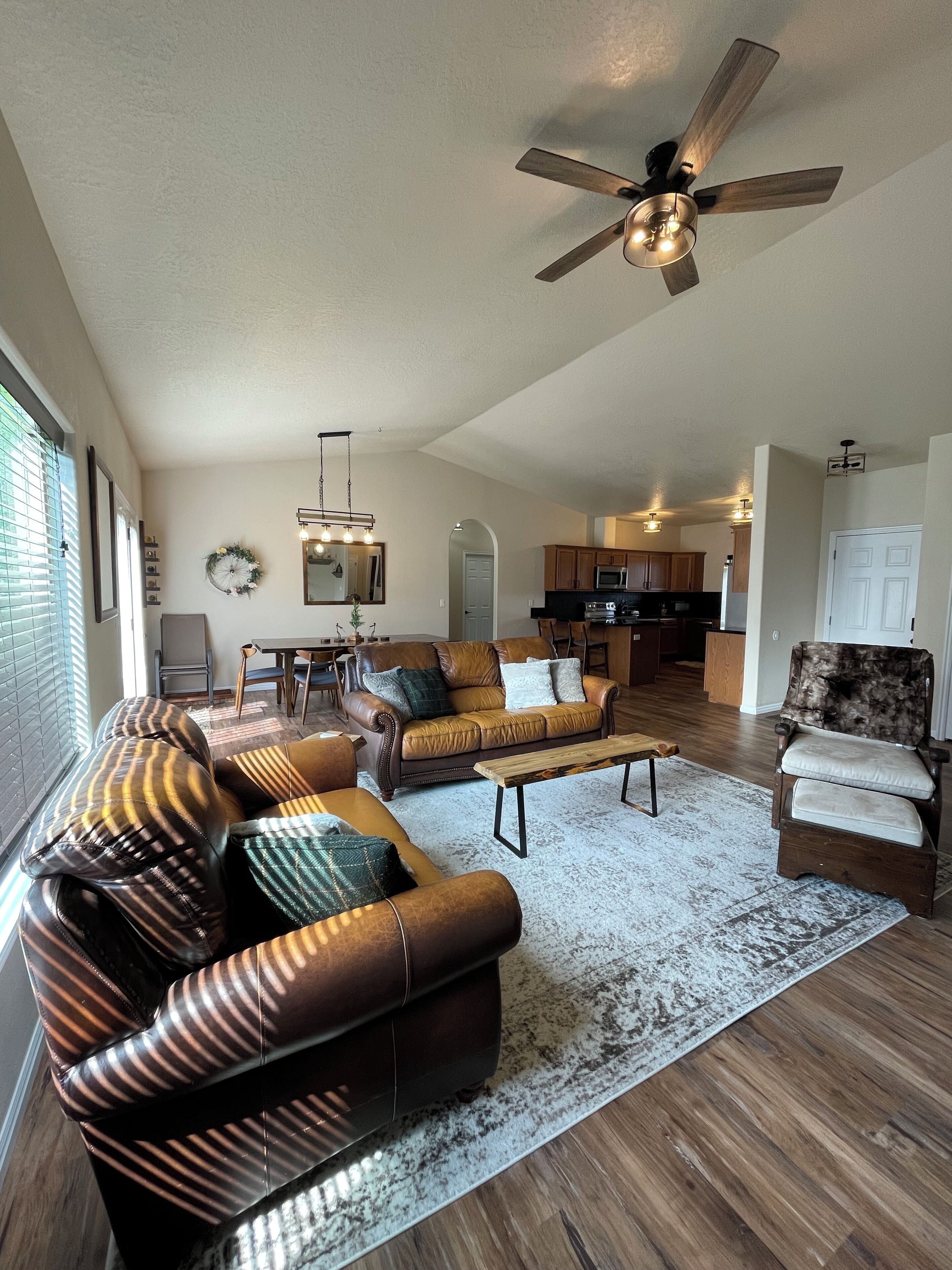 Mountain Meadows Getaway in Donnelly Idaho