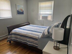 3 chambres, fer et planche à repasser, Wi-Fi gratuit, draps fournis