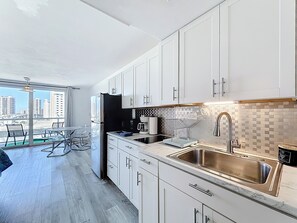 Fridge, microwave, coffee/tea maker, toaster - Instaworthy-Prestigious Sunny Isles Beach. Direct beach access from building (Sunny Isles Beach)