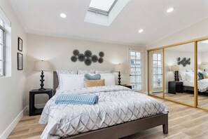 3 bedrooms, WiFi, bed sheets