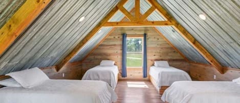 3 dormitorios, tabla de planchar con plancha, wifi gratis y ropa de cama