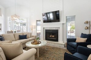 Immagine non classificata, 3 di 44, pulsante