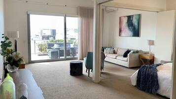 TV connectée, services de streaming, chaßne hi-fi