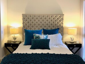 1 bedroom, iron/ironing board, travel cot, free WiFi