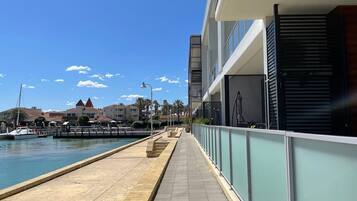 Enceinte de lâhĂ©bergement