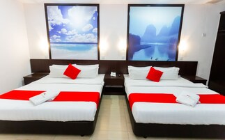 Quarto superior | Escrivaninha, ferros/tábuas de passar roupa, Wi-Fi de cortesia