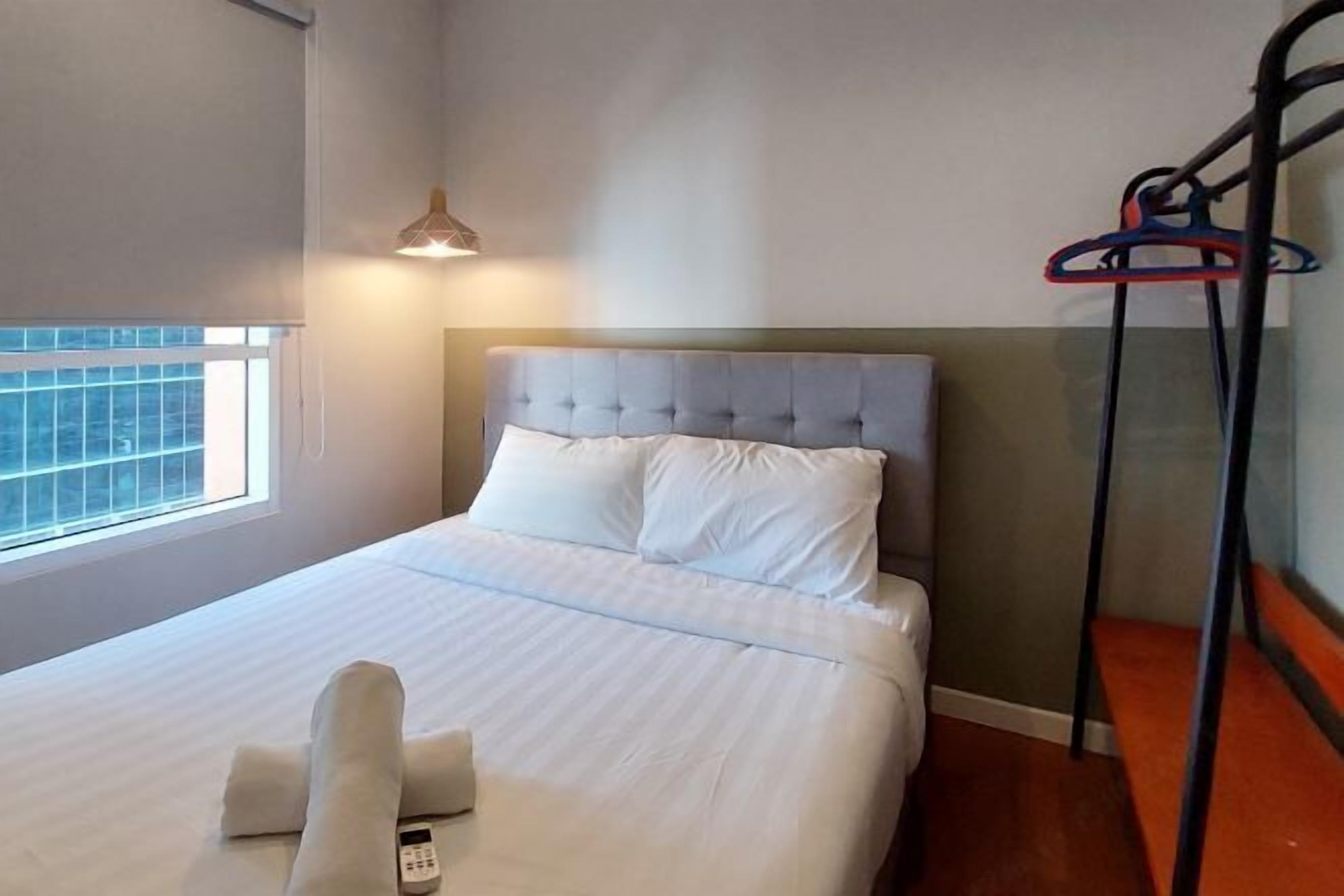 Soundproofing, iron/ironing board, free WiFi, bed sheets