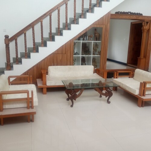 shree krishna kuteera