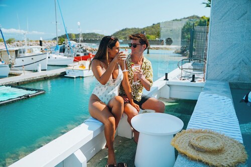 Dacha on Maggie No#1 OPULENT AND LUXURIOUS