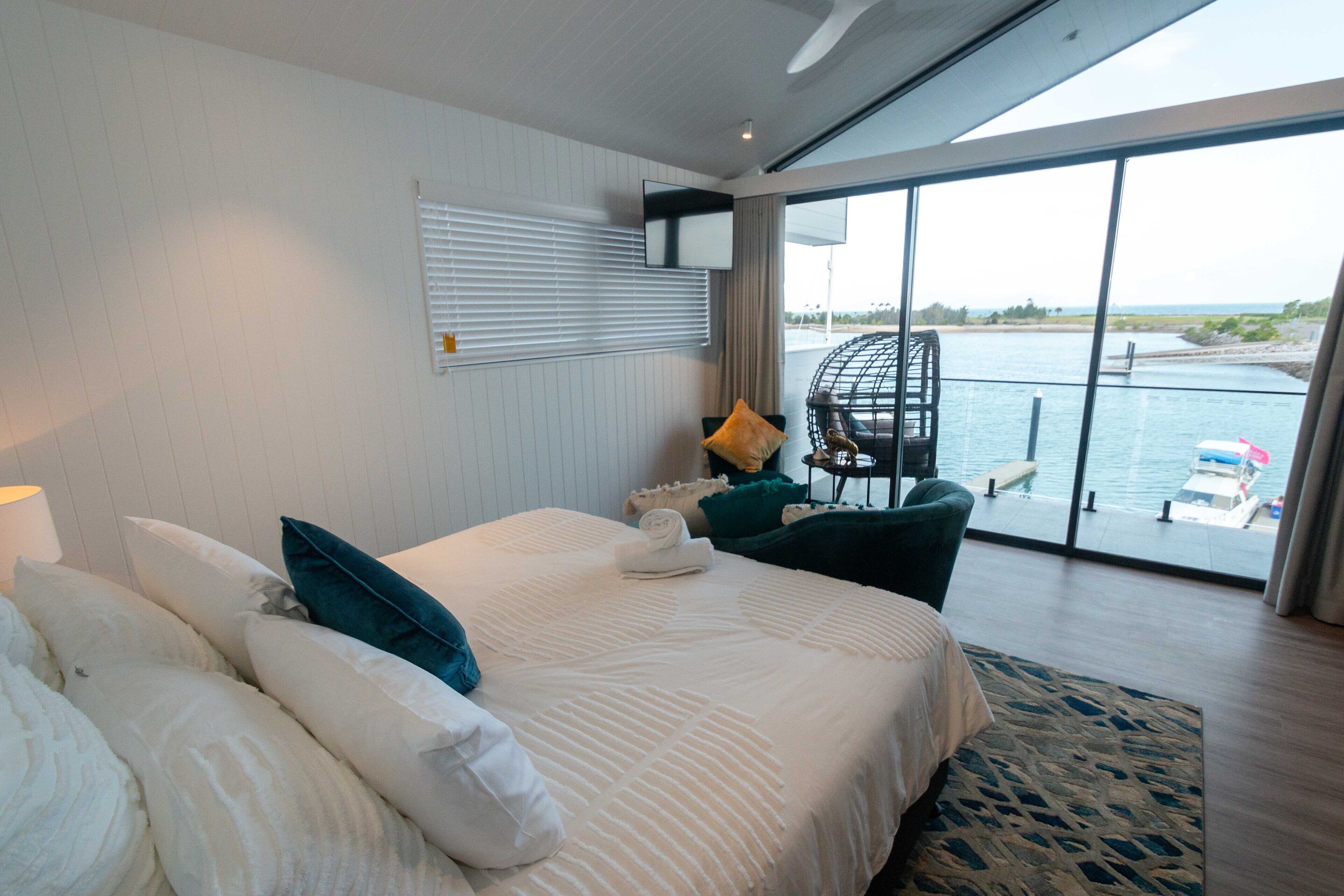 7 makuuhuonetta, silitysrauta/-lauta, vauvan matkasänky, ilmainen Wi-Fi