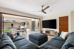 Smart TV, video game console, Netflix, books