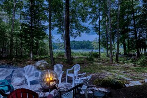 Terrace/patio - Cozy Lakefront Home Steps to Pool, Close to Lake & Skiing and All Fun Amenities (Lake Ariel)
