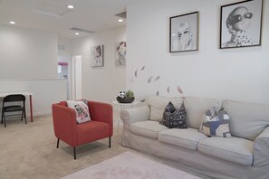 TV - Cozy house (Chino)