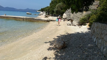 Apartamento (Two Bedroom Apartment) | Praia