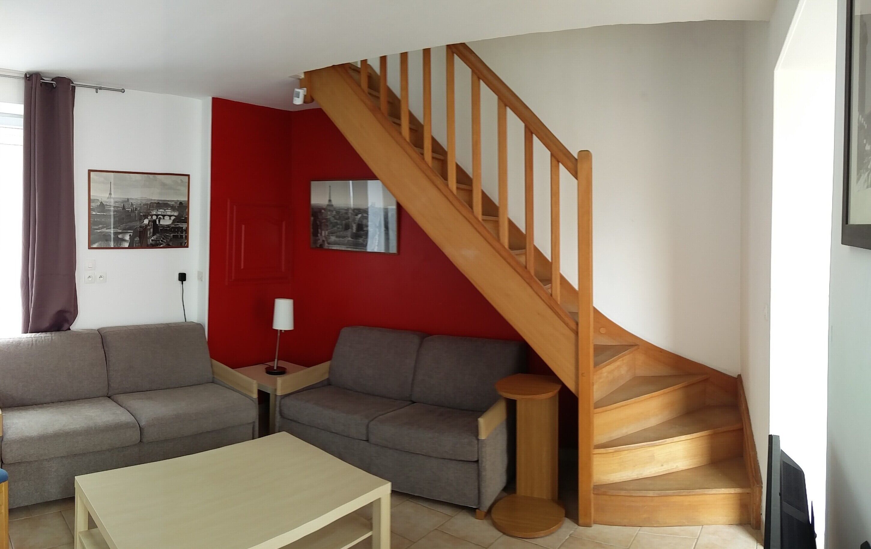 Televisión, reproductor de DVD y estéreo 