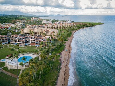 Island Time Villa | The perfect getaway | Direct access to beach