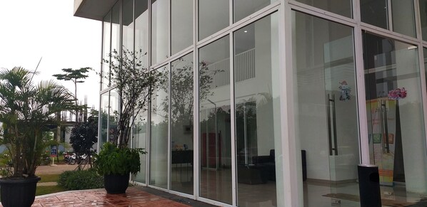 Front of property - Studio Room Apartment Aeropolis by Rusdi (Tangerang)