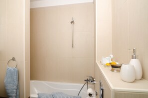 Apartment (One Bedroom Apartment) | Bathroom - Apartment Atlant (Dubrovnik)
