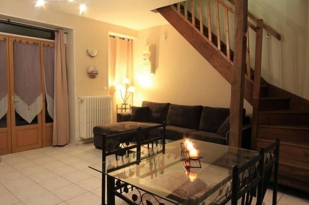 Gite Lorcy, 1 bedroom, 2 persons