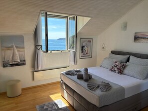 Apartment (Two Bedroom Apartment) | 3 bedrooms, bed sheets - Indy's Beach Apartments (Dubrovnik)