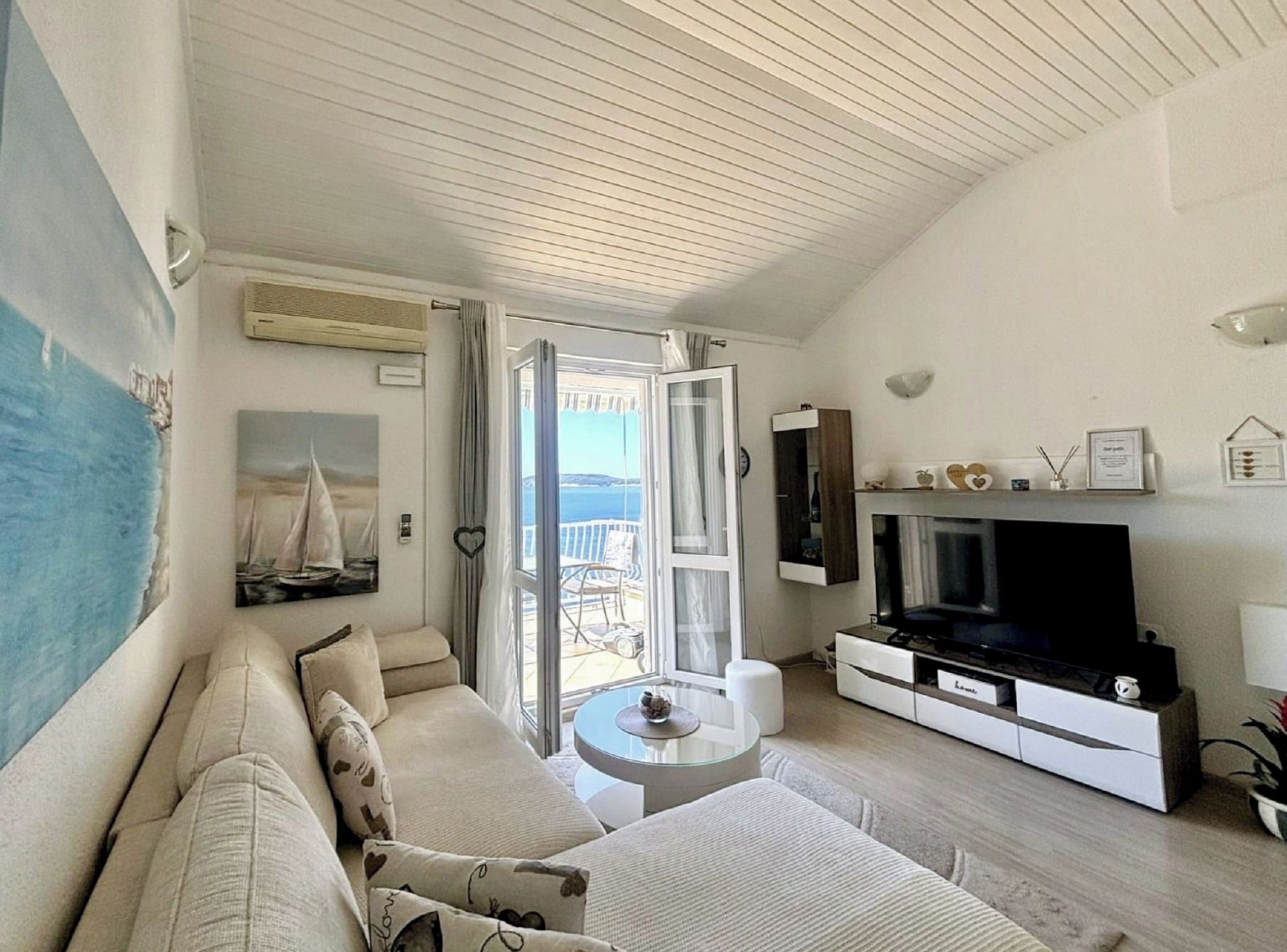 Apartment (Two Bedroom Apartment) | Living area