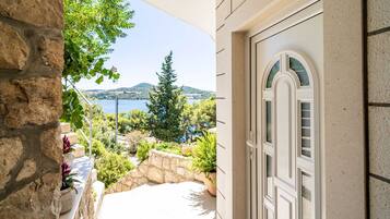 Appartement (One bedroom apartment with Balcony an) | Exterieur