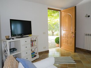 Smart TV, DVD player