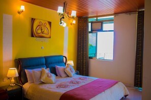 Individually decorated, individually furnished, desk, free WiFi - Delta Resort Hotel (Bwishyura)