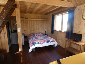 2 camere, culla da viaggio, Wi-Fi gratuito, lenzuola