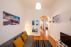 Luokittelematon kuva, 5 kautta 25, painike