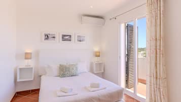 1 bedroom, iron/ironing board, free WiFi