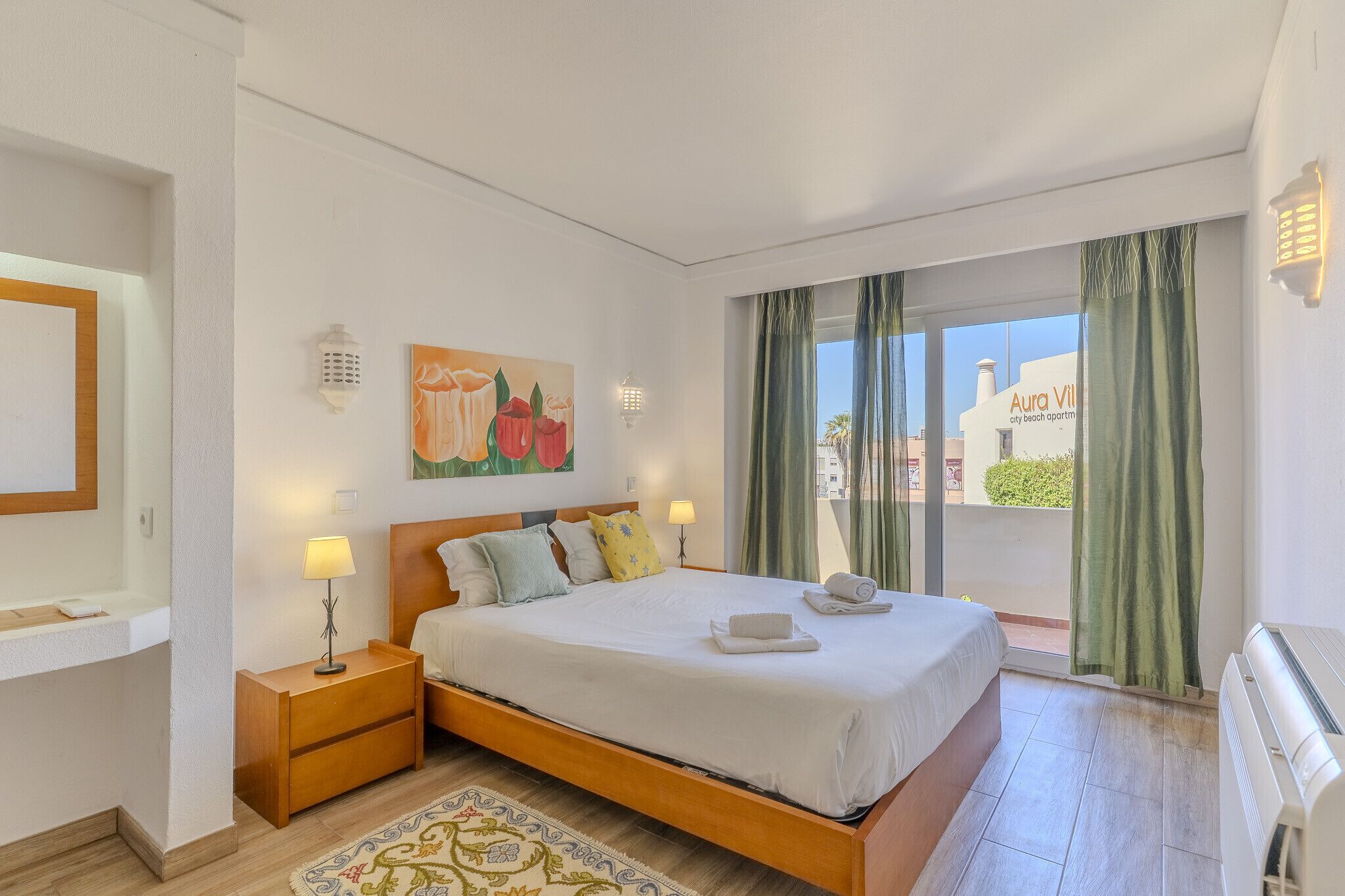 2 camere, ferro/asse da stiro, Wi-Fi gratuito