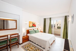 Photo non classée, 3 sur 27, bouton