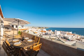 Nicht klassifiziertes Bild, 2 von 37, Schaltfläche