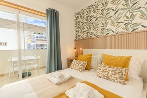 Tabla de planchar con plancha y wifi gratis 