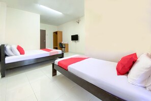 Superior Suite - OYO 90159 Zahaar Hotel (George Town)