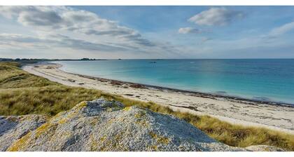 Gßte de Keroustad - Proximité plages avec petite vue vers la mer
