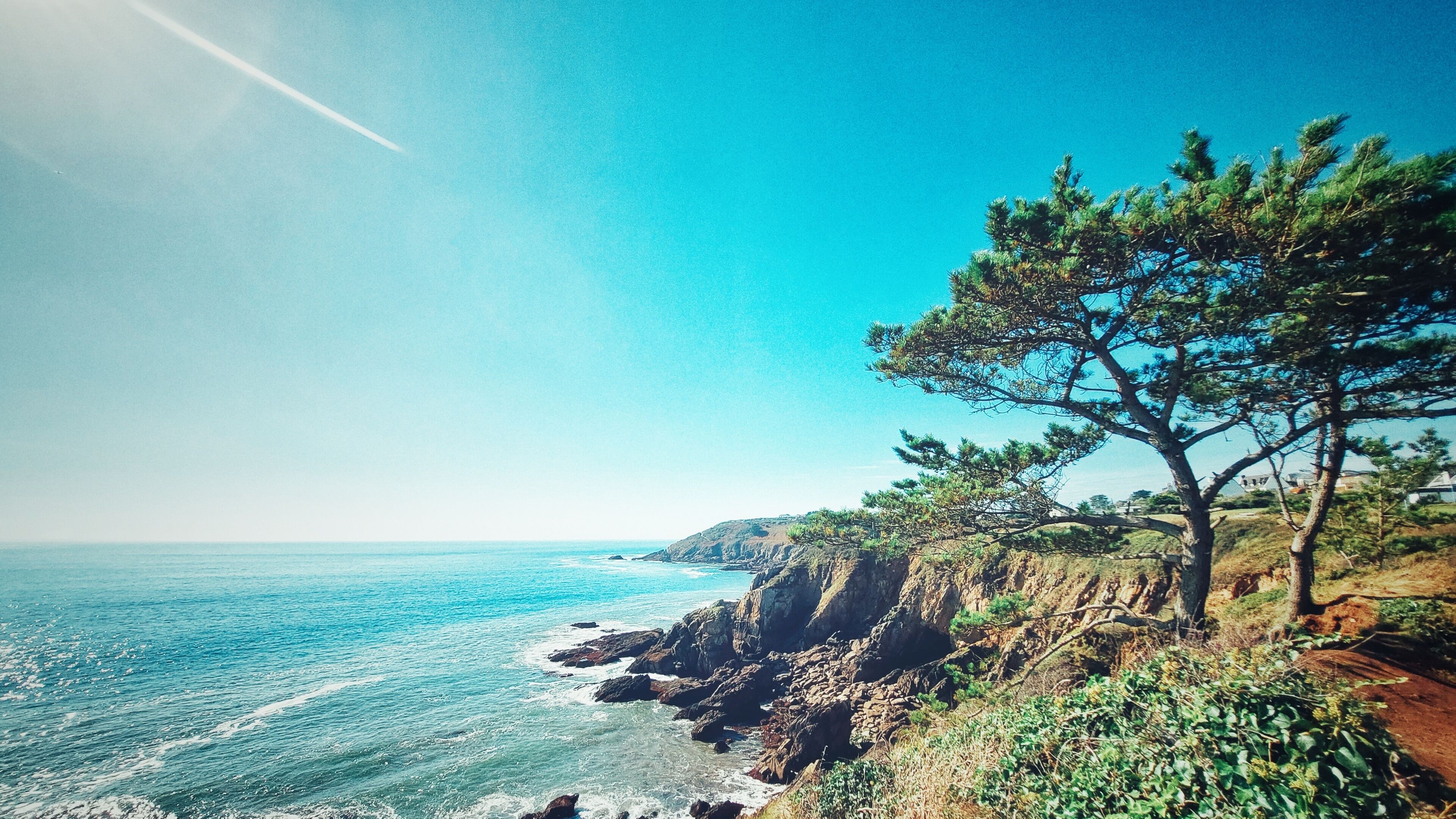 Plage, chaises longues