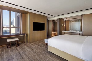 Executive Suite, 1 Bedroom | Minibar, in-room safe, desk, laptop workspace - Daegu Marriott Hotel (Daegu)