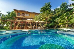 Outdoor pool - Via Dos Corais (Mata de São João)