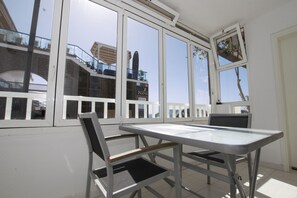 Dining - Sea View 5. Ground floor  (el Cotillo)