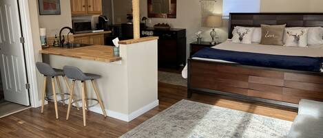 1 bedroom, free WiFi, bed sheets, wheelchair access