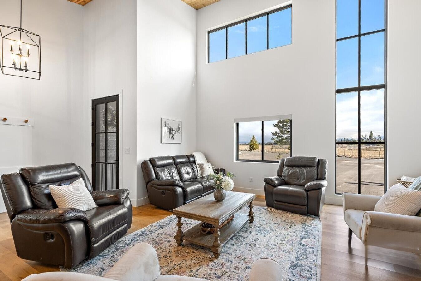 Smart TV, video games, DVD player