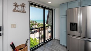 Interior - Luxury Penthouse Pointe Santo Condo with Private Roof Deck (Sanibel)