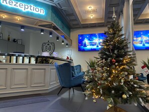 Lobby-Lounge