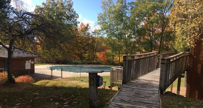 Affordable Two Bedroom Family Getaway. <br>Ski / Golf / Boating / Leisure