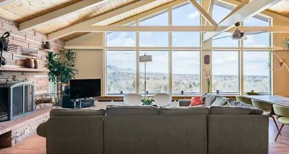 Expansive Luxury in Central Home With Downtown Views