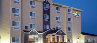 마이크로텔 인 & 스위트 바이 윈덤 리버티/NE 캔자스 시티 에어리어