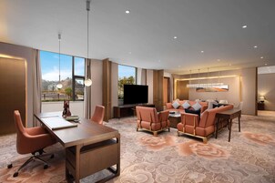 Minibar, in-room safe, iron/ironing board, free cribs/infant beds